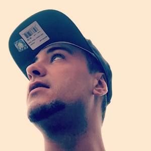 Meet your Posher, Nicholas